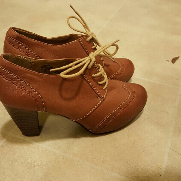 Fossil high heels