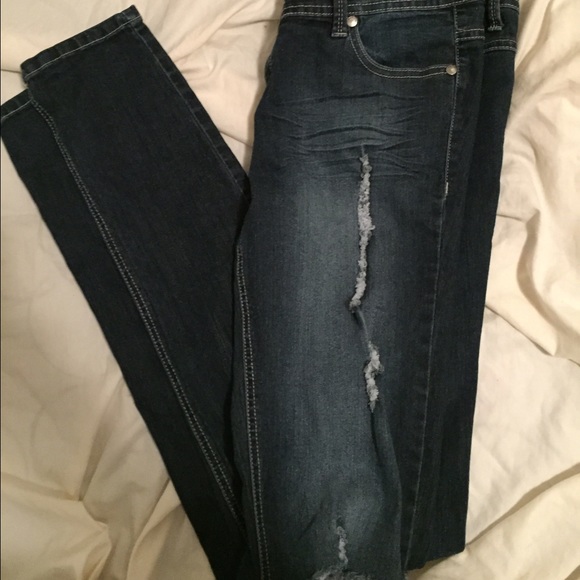 👖SOLD 👖Blue asphalt torn jeans