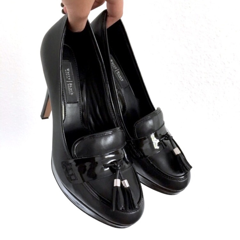 🛑[SOLD] WHBM Leather Loafer Pumps