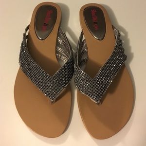 Rhinestone Embellished Thong Flat Sandals Pewter