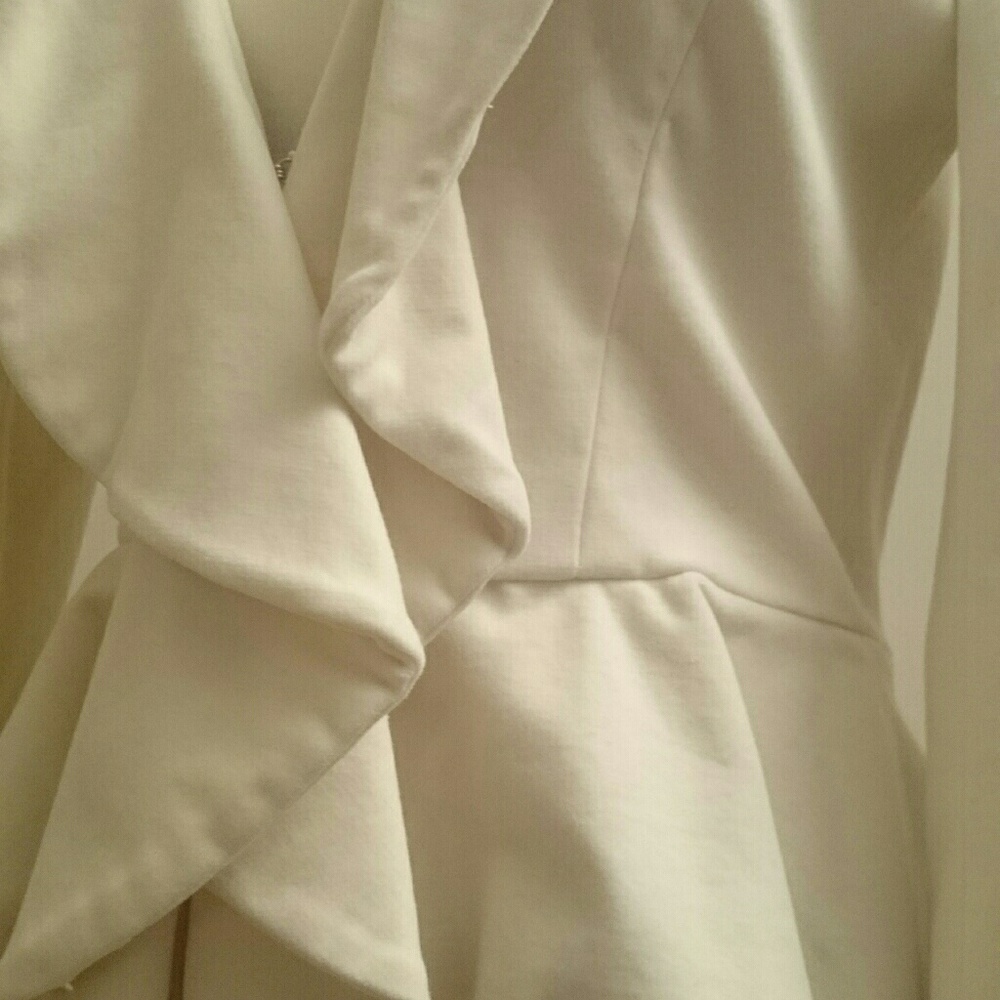 Arden B Ruffle Jacket - Picture 5 of 6