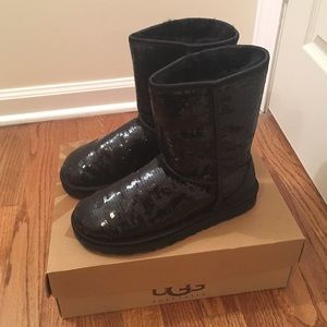 Classic Short Black Sequin Sparkle Uggs