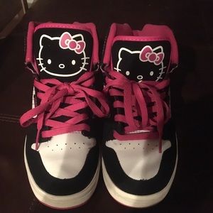 Rare Hello Kitty High Top Authentic Vans