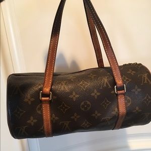 LOUIS VUITTON MONOGRAM PAPILLON 26
