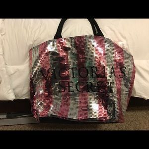 Victoria's Secret tote