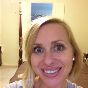 Meet your Posher, Norma