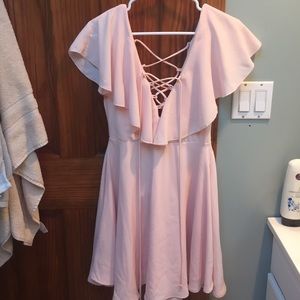 Lulu's light pink dress
