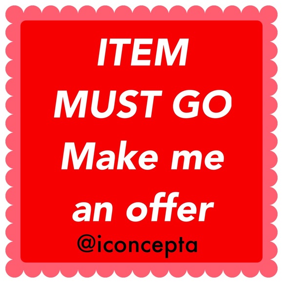 SUBMIT OFFER  LOVE Sweatshirt - Picture 3 of 3