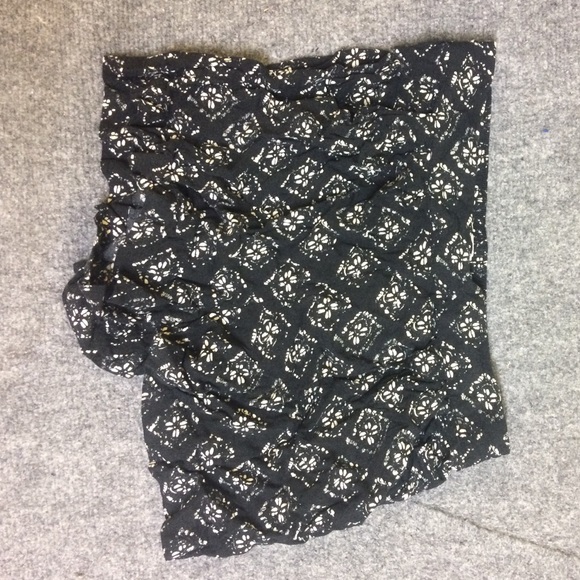 Target black and white diamond shorts