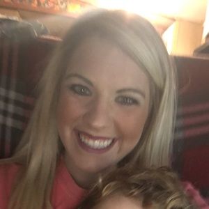 Meet your Posher, Carmen