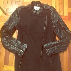 Knee length wool coat with vegan leather sleeves
