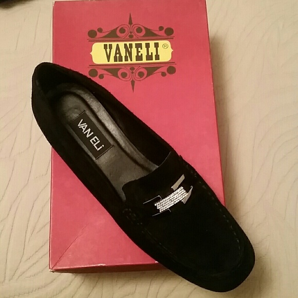 Vaneli suede flats