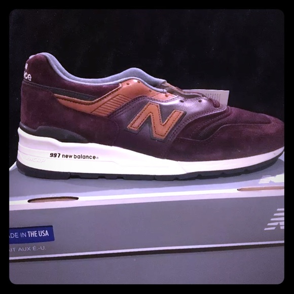 New Balance 997