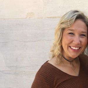 Meet your Posher, Emily ann