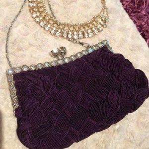 Dressy Formal Purse and Necklace Set