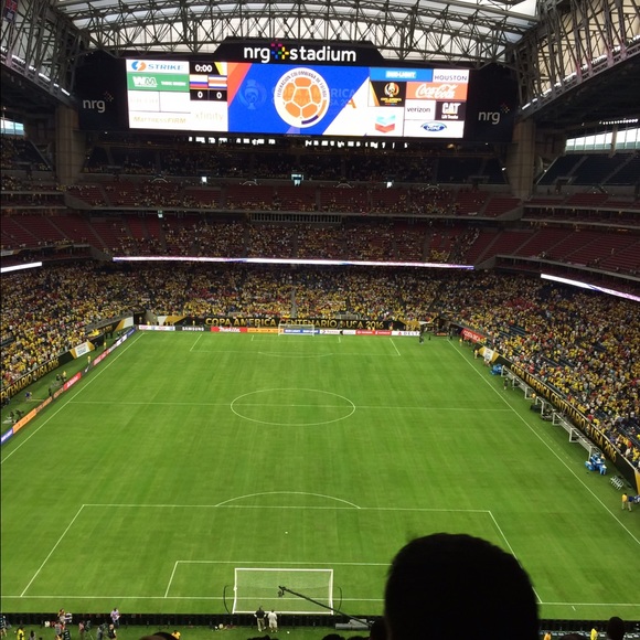 Meet your Posher, Adrian - Picture 1 of 1