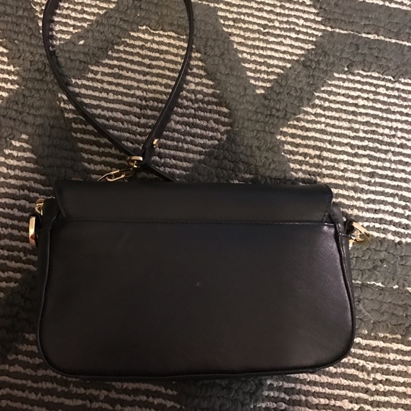 Tory burch crossbody - Picture 3 of 4