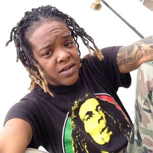 Meet your Posher, Stacy