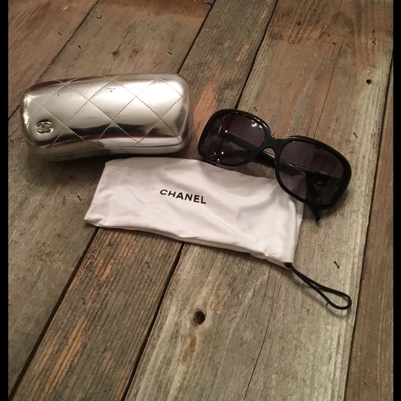 Authentic Chanel 5121 Sunglasses