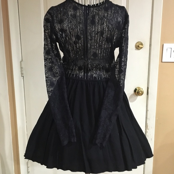 👗 Black lace top with flare bottom dress