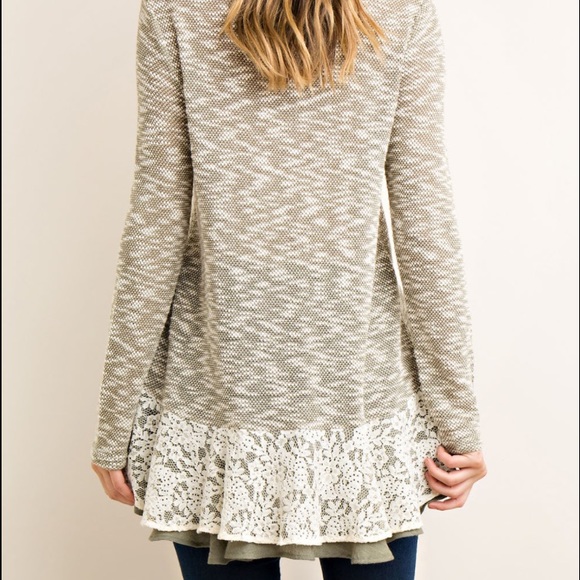 Last One ‼️ Knit Lace trim tunic - Picture 2 of 3