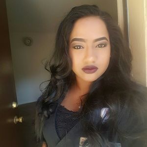 Meet your Posher, Aneisa