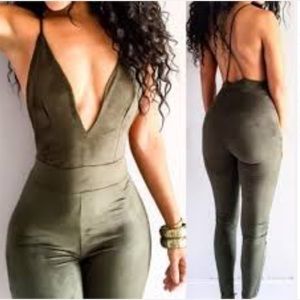 Sleeveless backless skinny jumpsuit