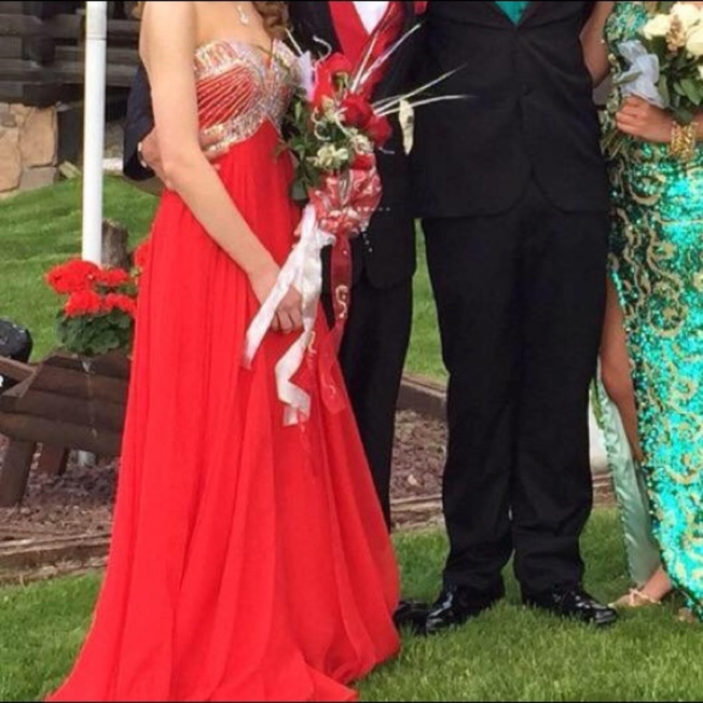 Red Alyce Paris prom dress
