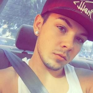 Meet your Posher, Isaac