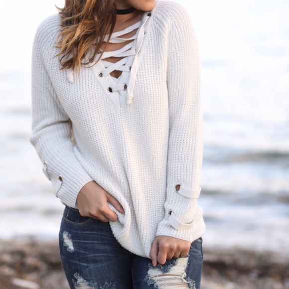 Lace up tie sweater ONE HOUR SALE - Picture 3 of 4