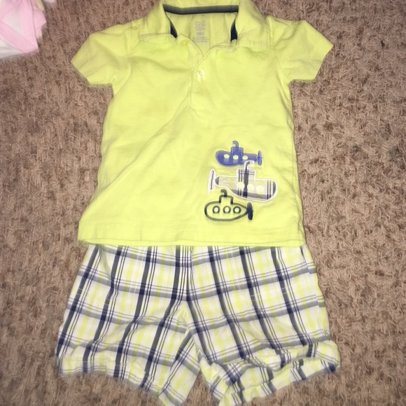 Carter's 18 month outfit