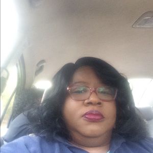 Meet your Posher, Valizsha