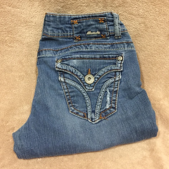 Rewind Distressed Crop