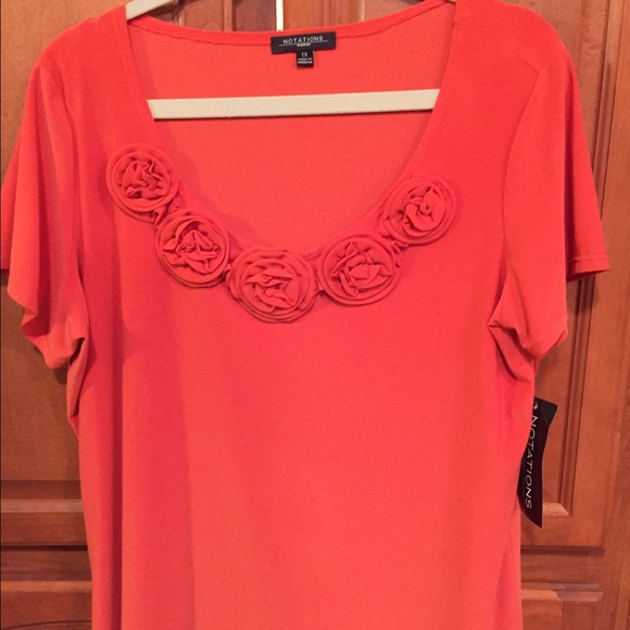 Silky pullover! - Picture 2 of 4