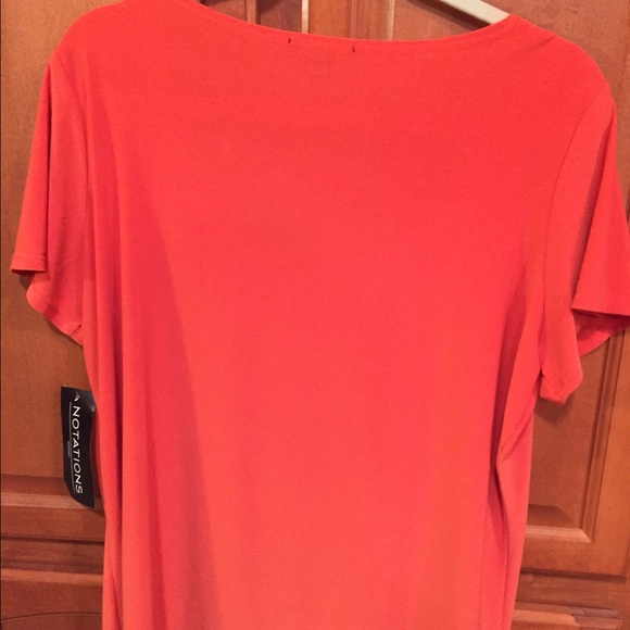 Silky pullover! - Picture 4 of 4