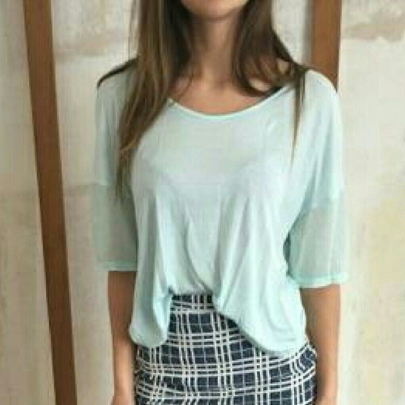 SOLD NWOT mint REISS t-shirt - Picture 1 of 4