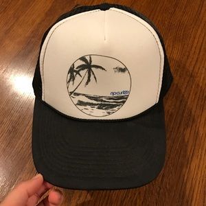 RipCurl trucker hat✨