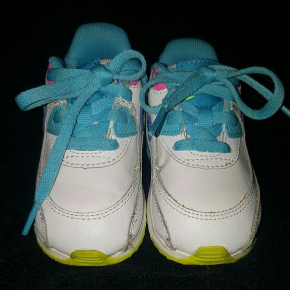 Toddler sneakers