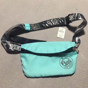 PINK FANNYPACK!!