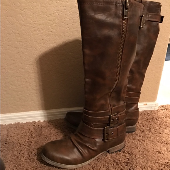 Boots NEW Carlos Santana