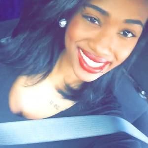 Meet your Posher, Shanee'