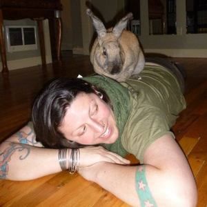 Meet your Posher, Claire