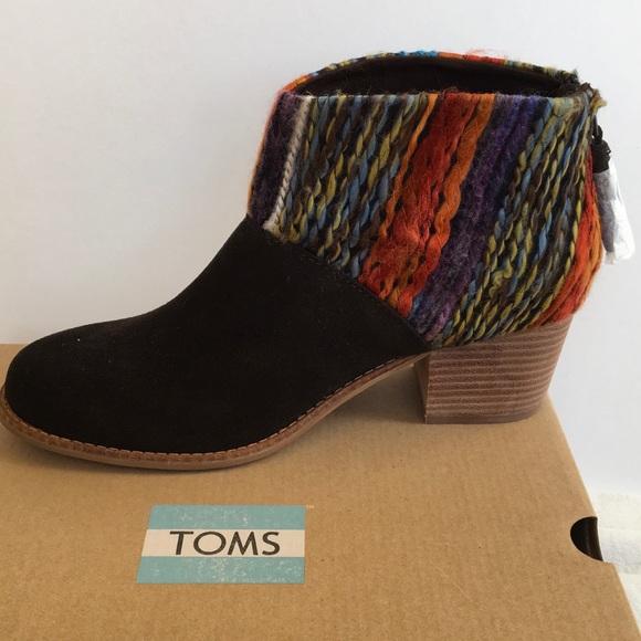 TOMS Shoes - 💥host pick!✨New! 🌬TOMS boots with box. GIFTABLE!