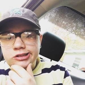 Meet your Posher, Connor