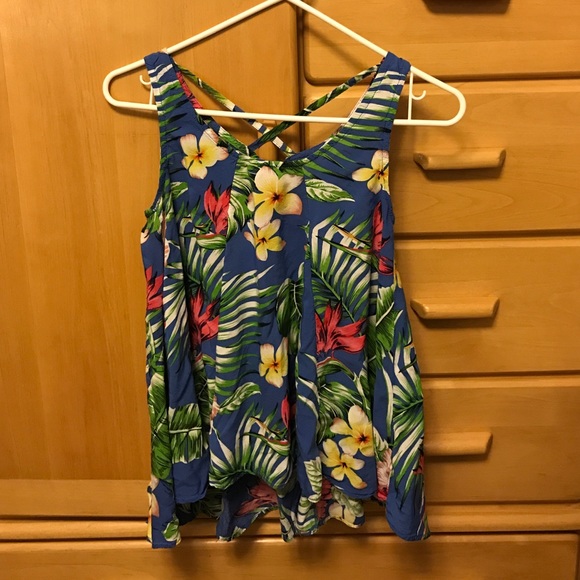 Flowy Hawaiian Blouse