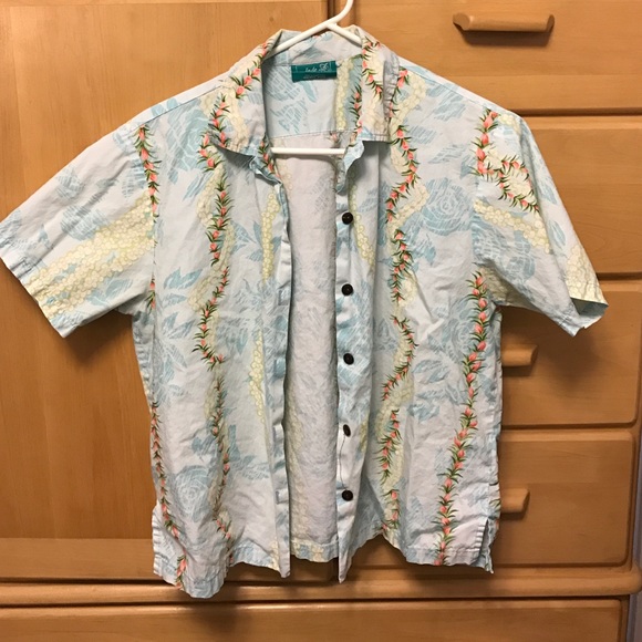 Women's Button Up Hawaiian Shirt