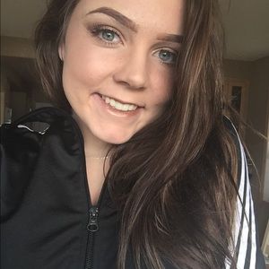 Meet your Posher, Kalli