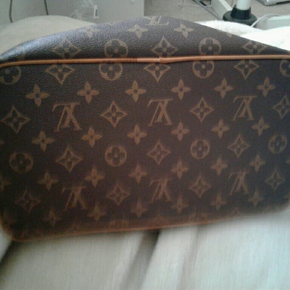 LV bag size MM code SP0089 - Picture 4 of 4