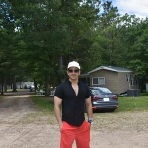 Meet your Posher, Raghu