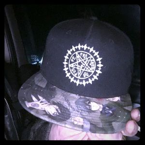 Hat with pentagram